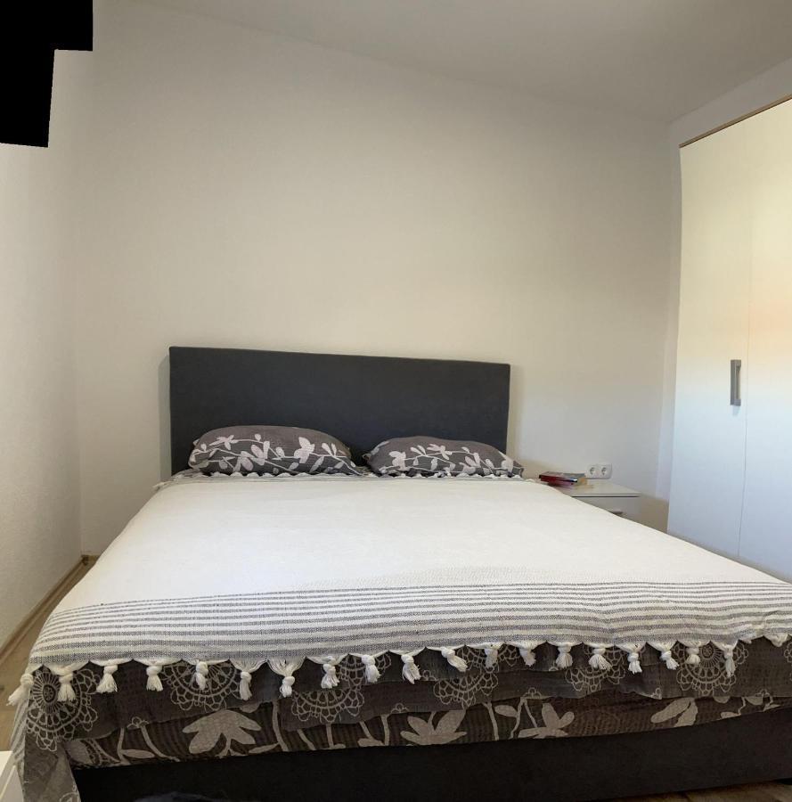 Apartmani Zuti Neum Exterior photo